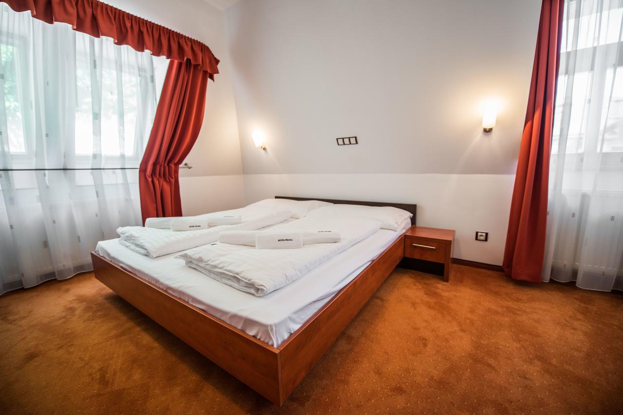 Garni Hotel Praha Trencianske Teplice Exterior photo